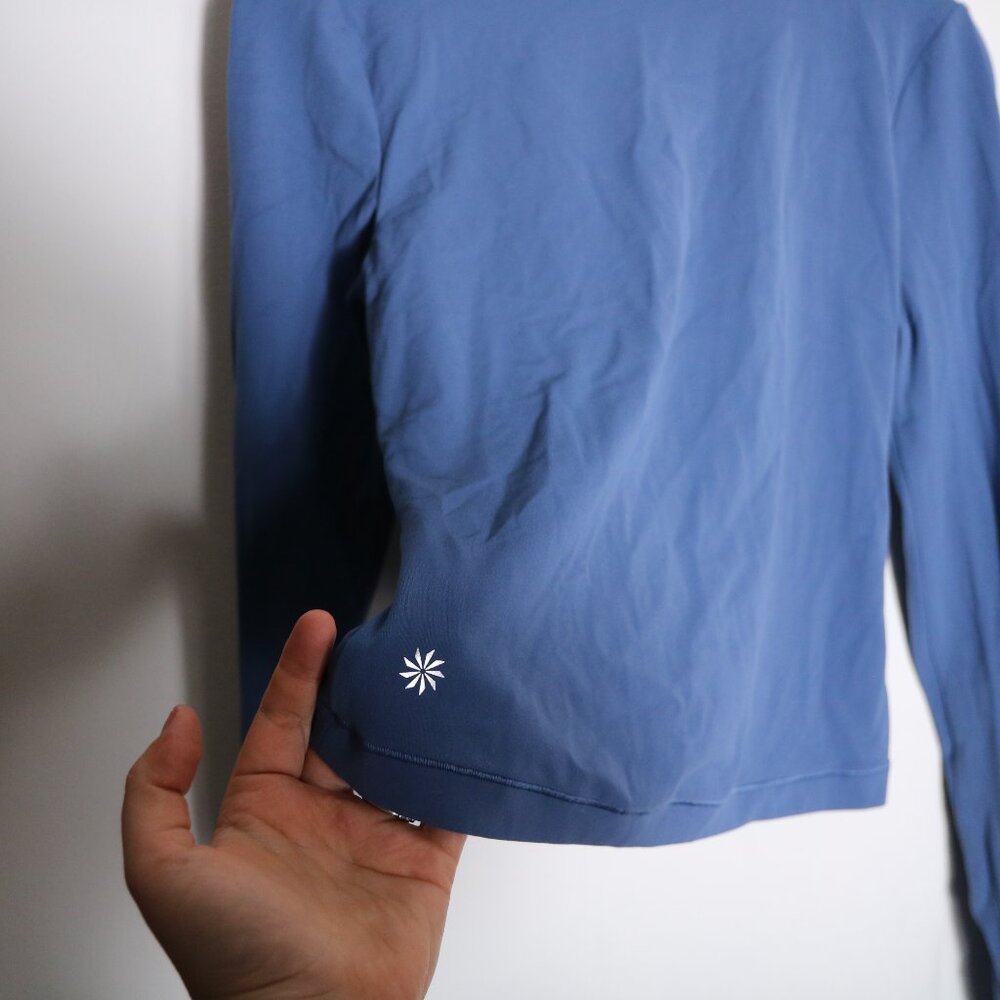 Athleta Blue Long Sleeve Wrap Crop Top - Picture 7 of 8